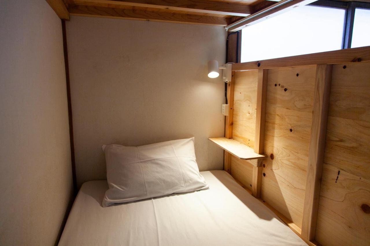 Fukuoka Guesthouse Ship Ngoại thất bức ảnh